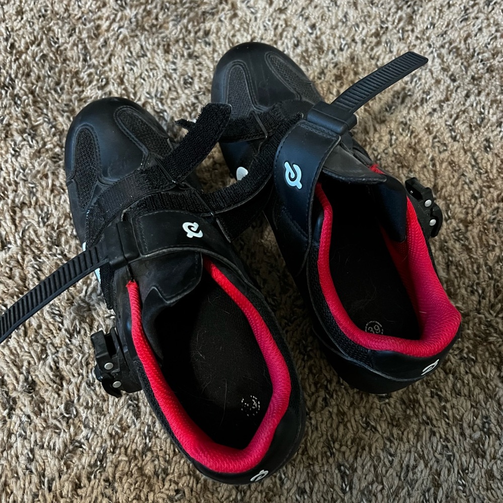 Peloton bike shoes